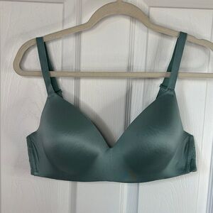 B.Tempt’d 38C Teal Women's T-Shirt Bra